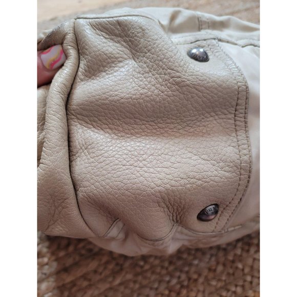 [Prada] Handbag - Picture 9 of 16